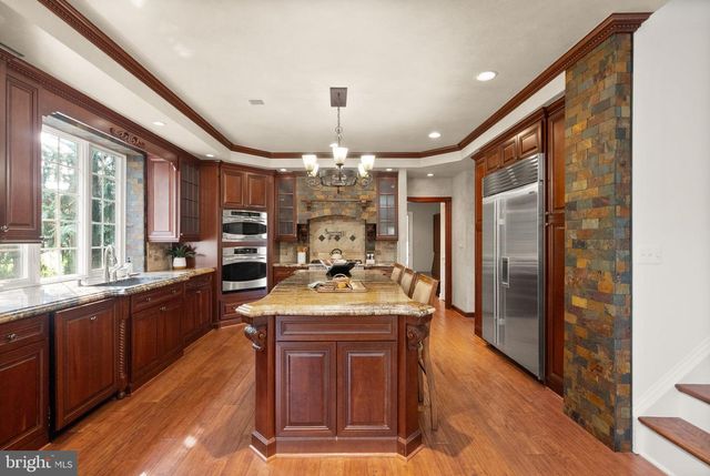 19879 MELLON CIR, Ashburn, VA 20147