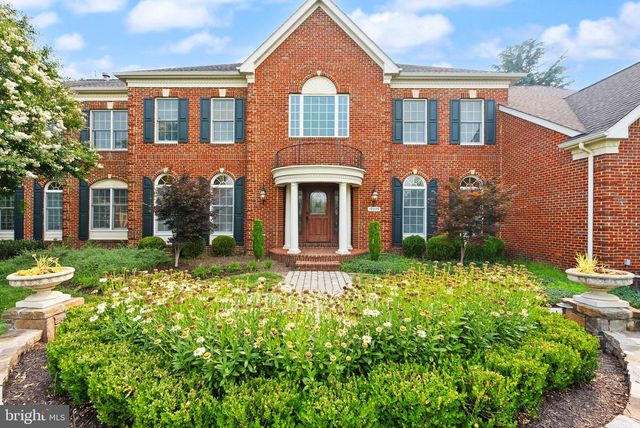 19879 MELLON CIR, Ashburn, VA 20147