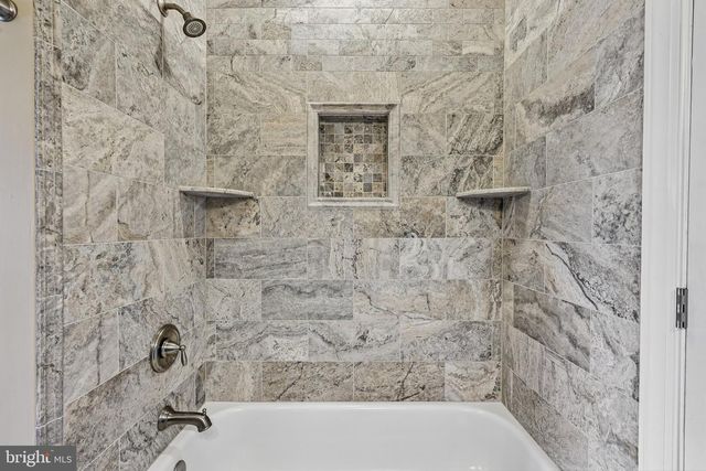 19879 MELLON CIR, Ashburn, VA 20147