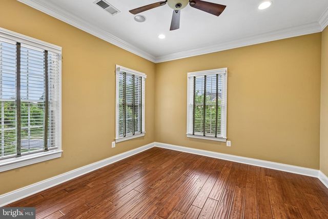 19879 MELLON CIR, Ashburn, VA 20147