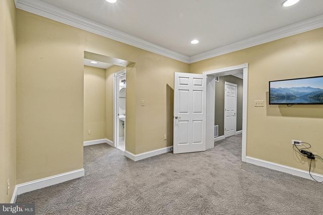 19879 MELLON CIR, Ashburn, VA 20147