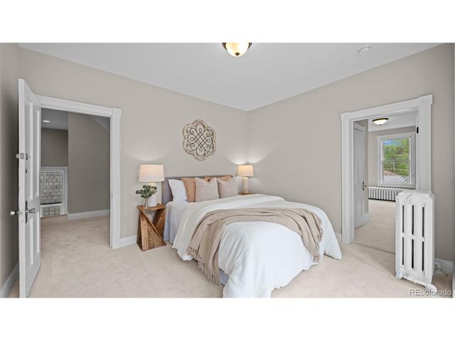 1527 N Nevada Ave, Colorado Springs, CO 80907