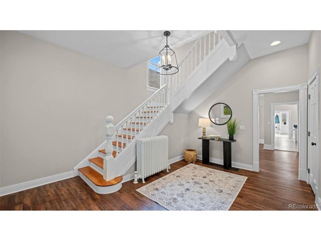 1527 N Nevada Ave, Colorado Springs, CO 80907