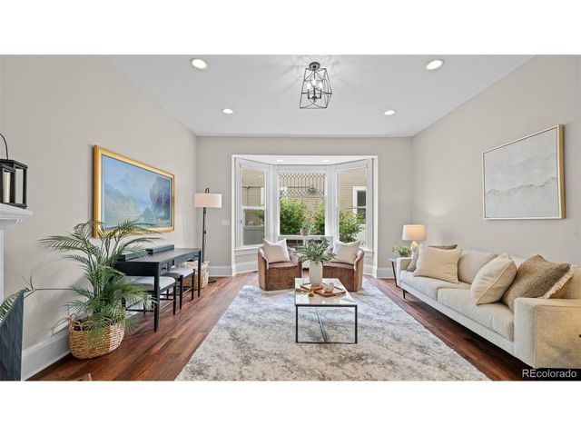 1527 N Nevada Ave, Colorado Springs, CO 80907