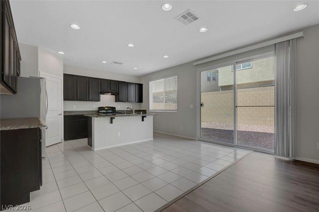 7711 Coral Cactus Court, Las Vegas, NV 89139
