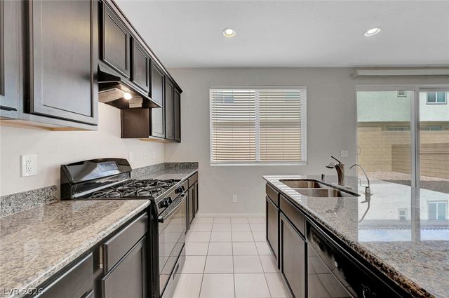 7711 Coral Cactus Court, Las Vegas, NV 89139