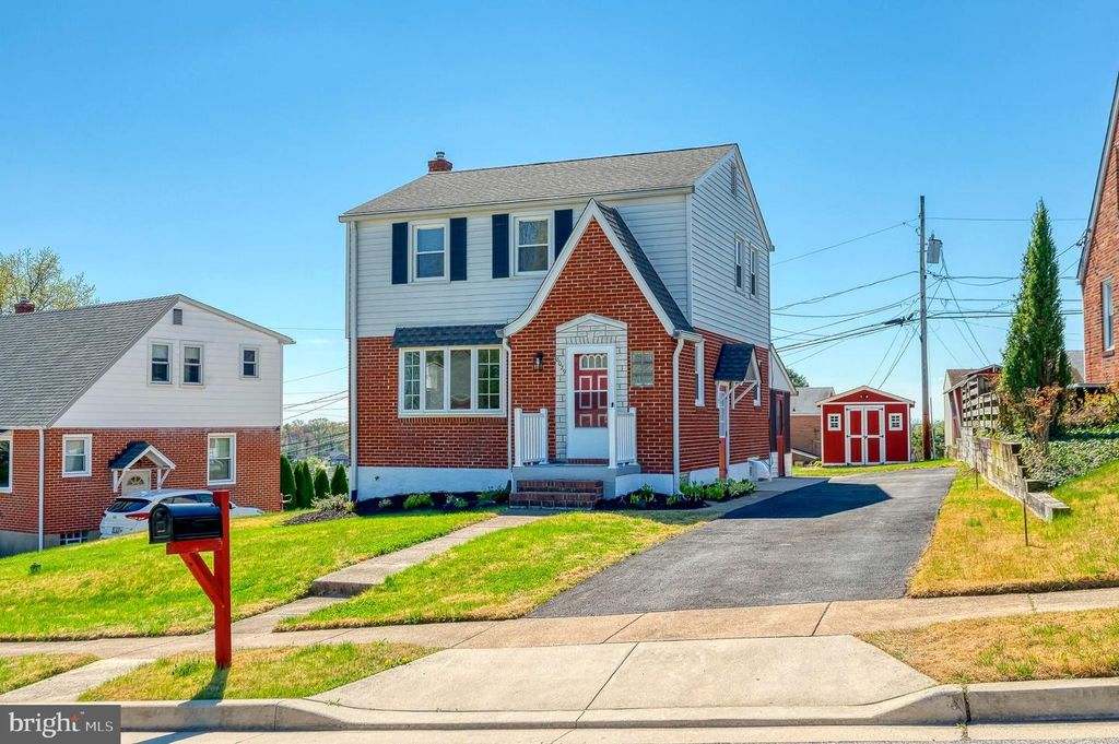 8029 NEIGHBORS AVE, Rosedale, MD 21237