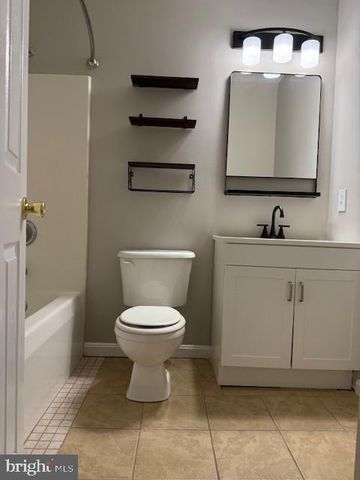 20 BONNIE LEE CT, Stafford, VA 22556