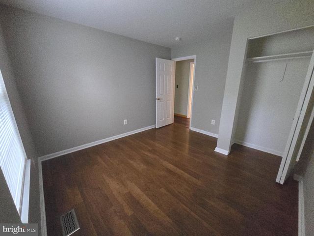 20 BONNIE LEE CT, Stafford, VA 22556