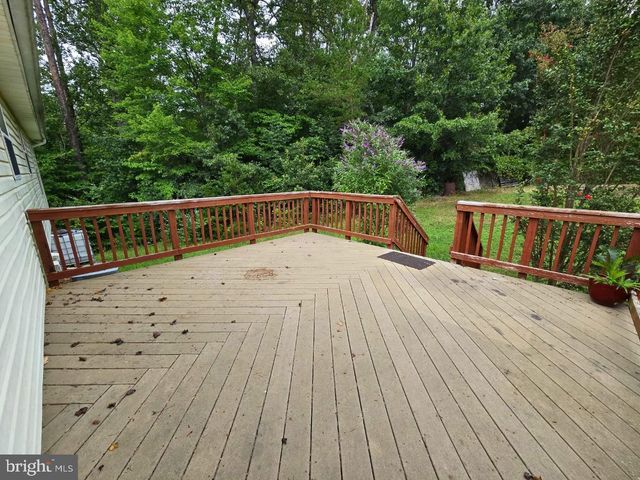 20 BONNIE LEE CT, Stafford, VA 22556