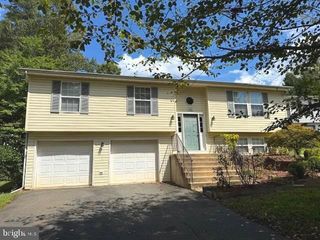 20 BONNIE LEE CT, Stafford, VA 22556