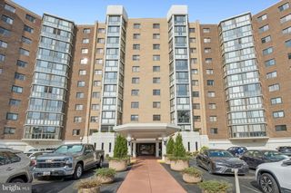 15115 INTERLACHEN DR #3-815, Silver Spring, MD 20906