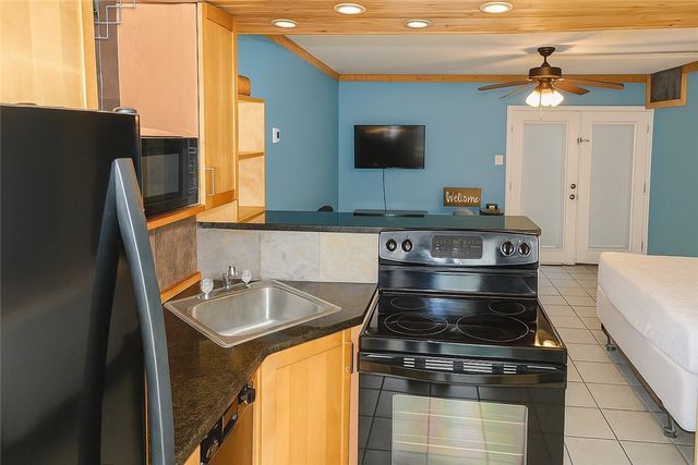 14300 S Padre Island Dr 79, Corpus Christi, TX 78418