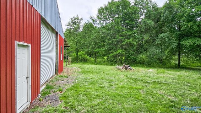 8228 US Highway 72, Athens, AL 35611