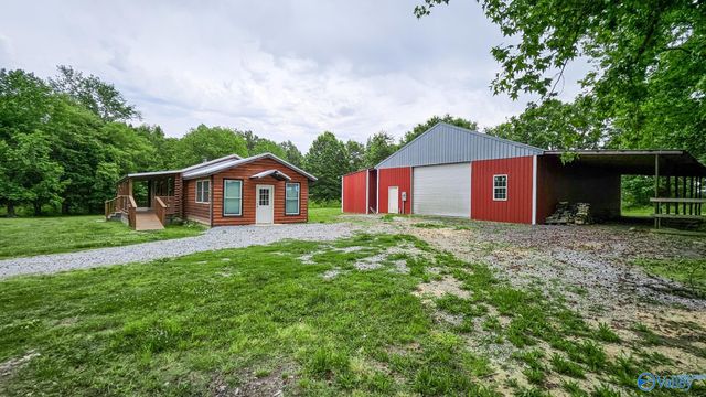 8228 US Highway 72, Athens, AL 35611