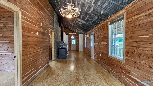 8228 US Highway 72, Athens, AL 35611