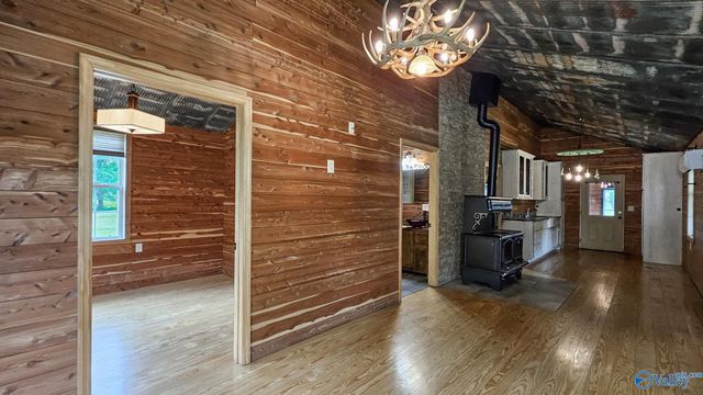 8228 US Highway 72, Athens, AL 35611