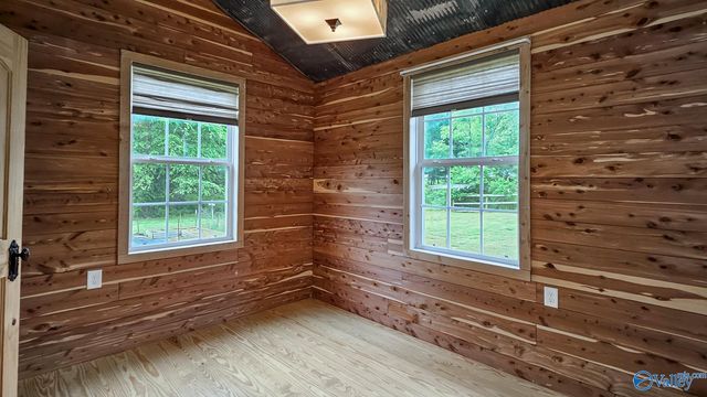 8228 US Highway 72, Athens, AL 35611