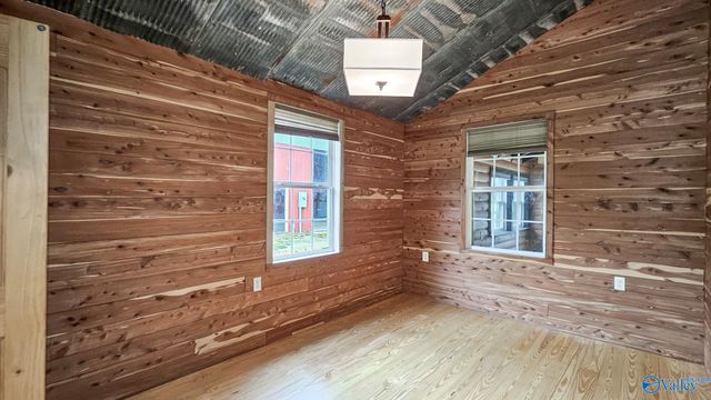 8228 US Highway 72, Athens, AL 35611