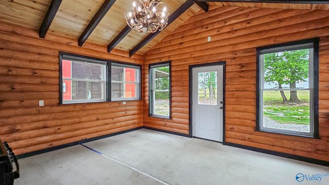 8228 US Highway 72, Athens, AL 35611
