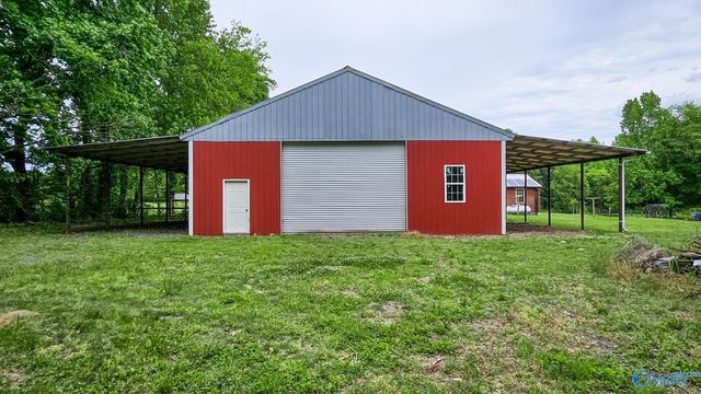 8228 US Highway 72, Athens, AL 35611