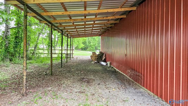 8228 US Highway 72, Athens, AL 35611
