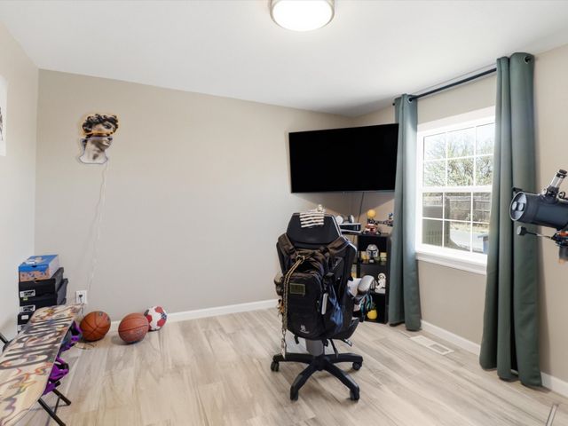 1002 Cook Street, Espanola, NM 87532