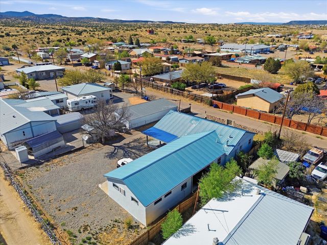 1002 Cook Street, Espanola, NM 87532