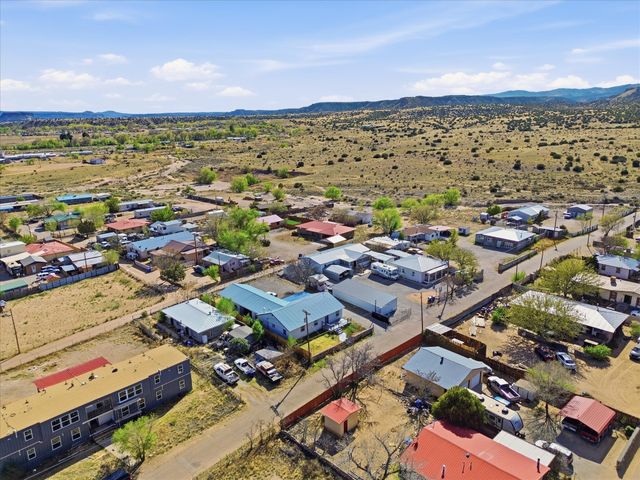 1002 Cook Street, Espanola, NM 87532
