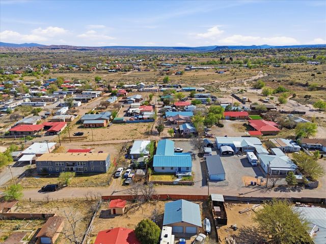 1002 Cook Street, Espanola, NM 87532