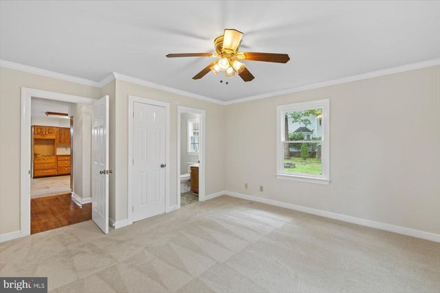 22 BRADDOCK DR, Fredericksburg, VA 22405