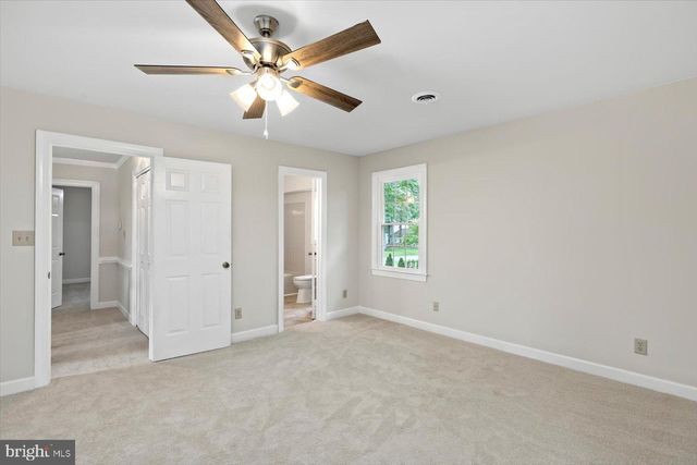 22 BRADDOCK DR, Fredericksburg, VA 22405