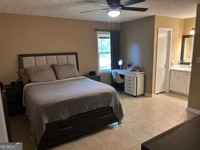 1710 SE Underwood Drive SE, Conyers, GA 30013