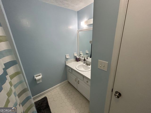 1710 SE Underwood Drive SE, Conyers, GA 30013