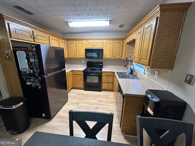 1710 SE Underwood Drive SE, Conyers, GA 30013