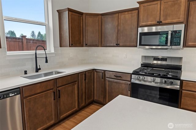 745 Prospector Place, Sedro Woolley, WA 98284