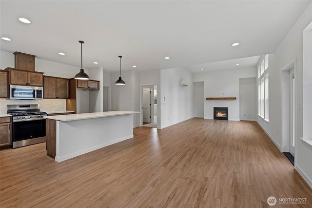 745 Prospector Place, Sedro Woolley, WA 98284