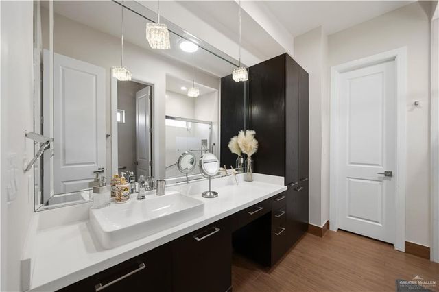 5008 W Sycamore Avenue, Mcallen, TX 78501