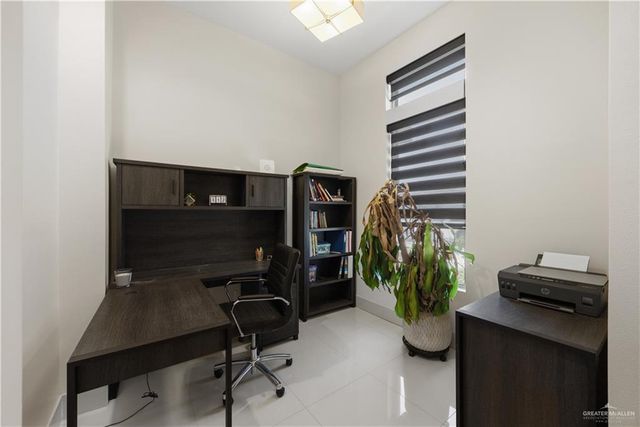 5008 W Sycamore Avenue, Mcallen, TX 78501