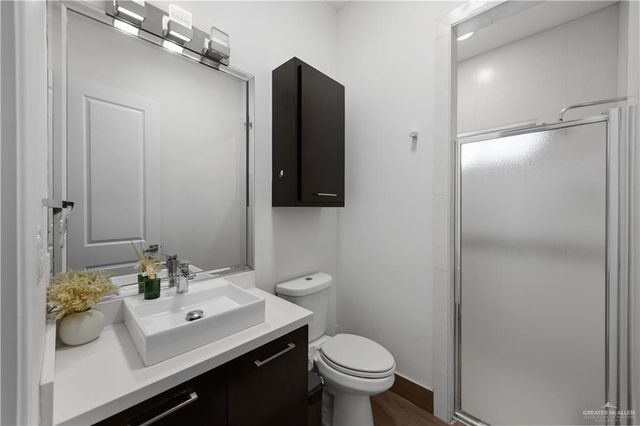 5008 W Sycamore Avenue, Mcallen, TX 78501