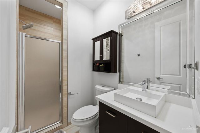 5008 W Sycamore Avenue, Mcallen, TX 78501