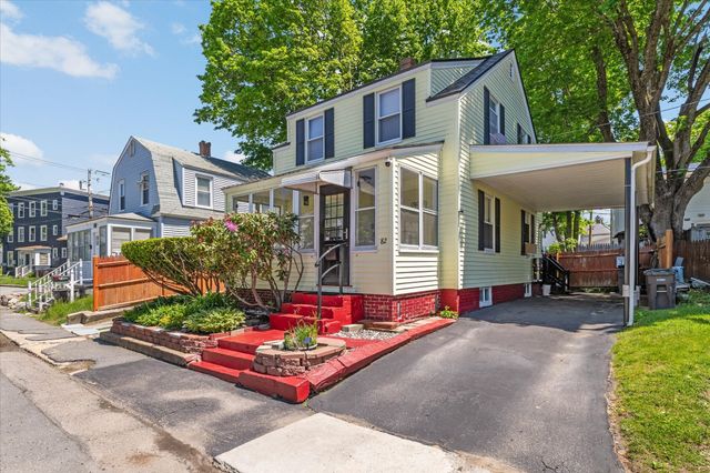 82 Rich St, Gardner, MA 01440