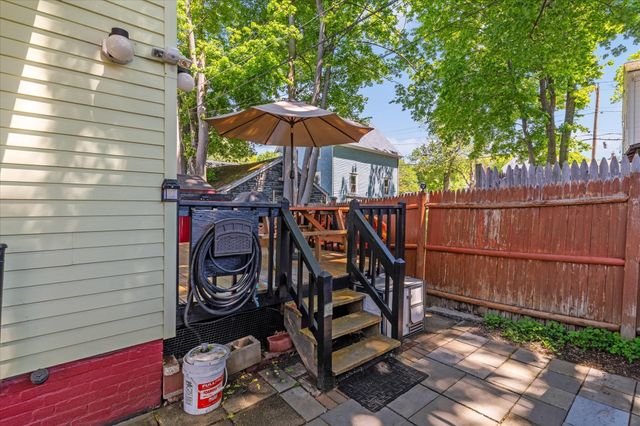 82 Rich St, Gardner, MA 01440