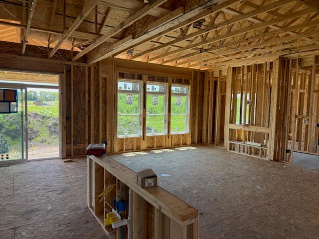 2736 Amber Valley Road, Cedar Falls, IA 50613