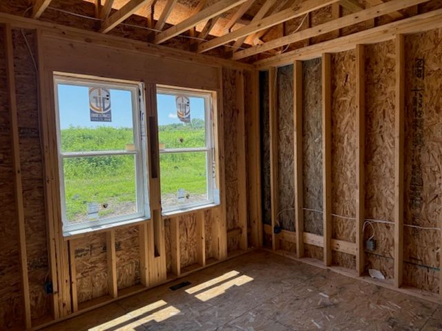2736 Amber Valley Road, Cedar Falls, IA 50613