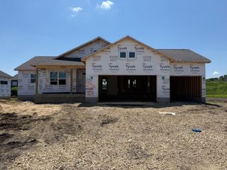 2736 Amber Valley Road, Cedar Falls, IA 50613