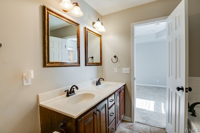 198 Wexford Way, Tuscaloosa, AL 35405