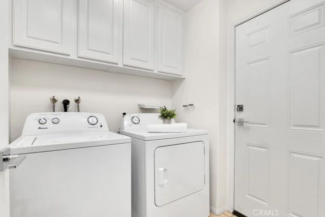 82 Trailing Vine, Irvine, CA 92602
