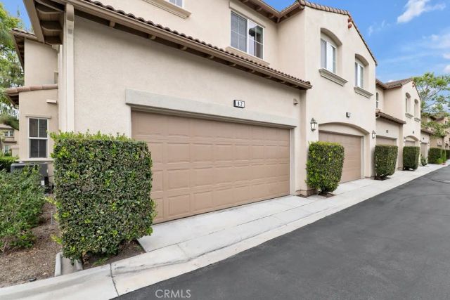 82 Trailing Vine, Irvine, CA 92602
