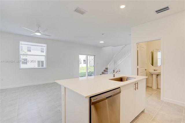 2728 SE 24th Ct 0, Homestead, FL 33035